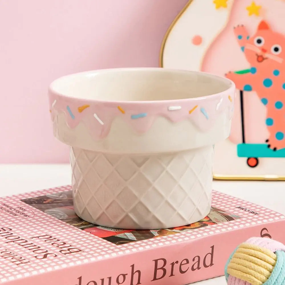 Elevated Ceramic Cat Bowl with Wide Opening